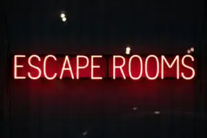 red escape rooms neon sign